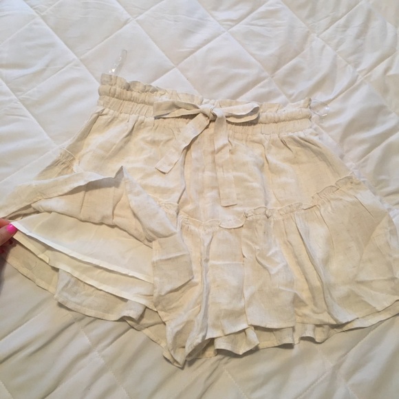 Cream Shorts - Picture 2 of 5